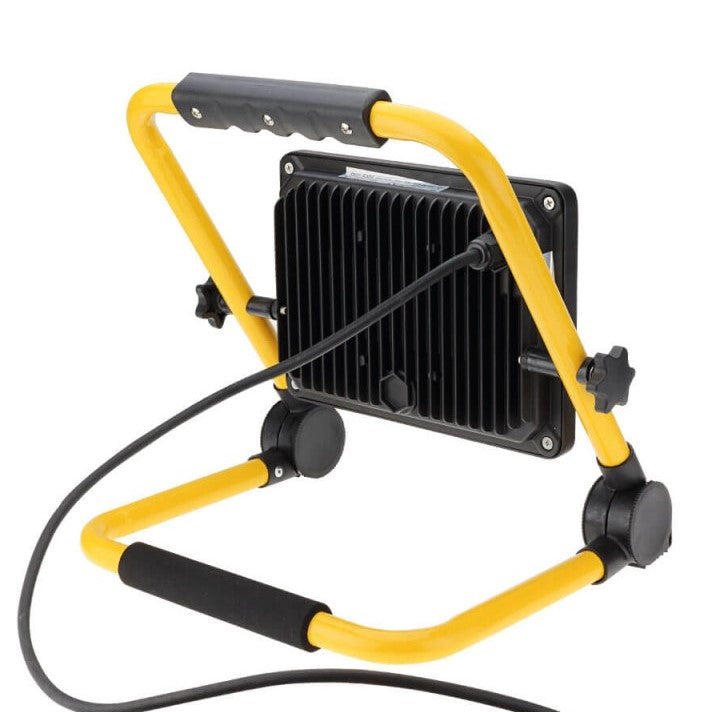 LED Floodlight, Portable, 50W, White Light — image 4